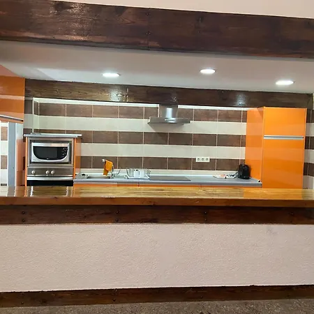 La Herradura De San Pedro 阿雷纳斯德圣佩德罗